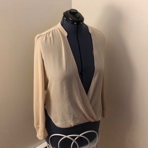 Blouse, lace detailed sleeve